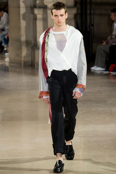 Look 4